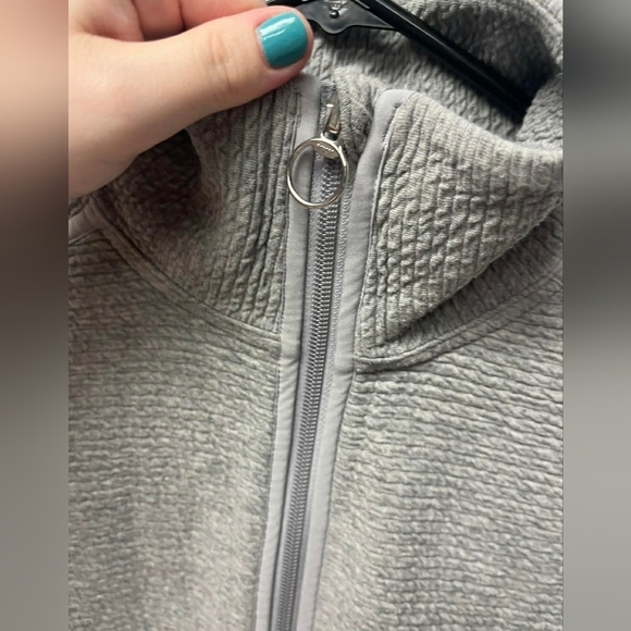 Lululemon On Repeat Jacket - Sz 10 - Picture 5 of 8